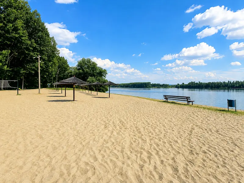 Plaza na Dunavu kod Celareva